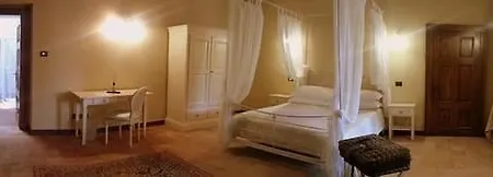 Bed & Breakfast Dimora Cortese Castagnole delle Lanze