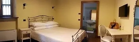 Dimora Cortese 3* Castagnole delle Lanze